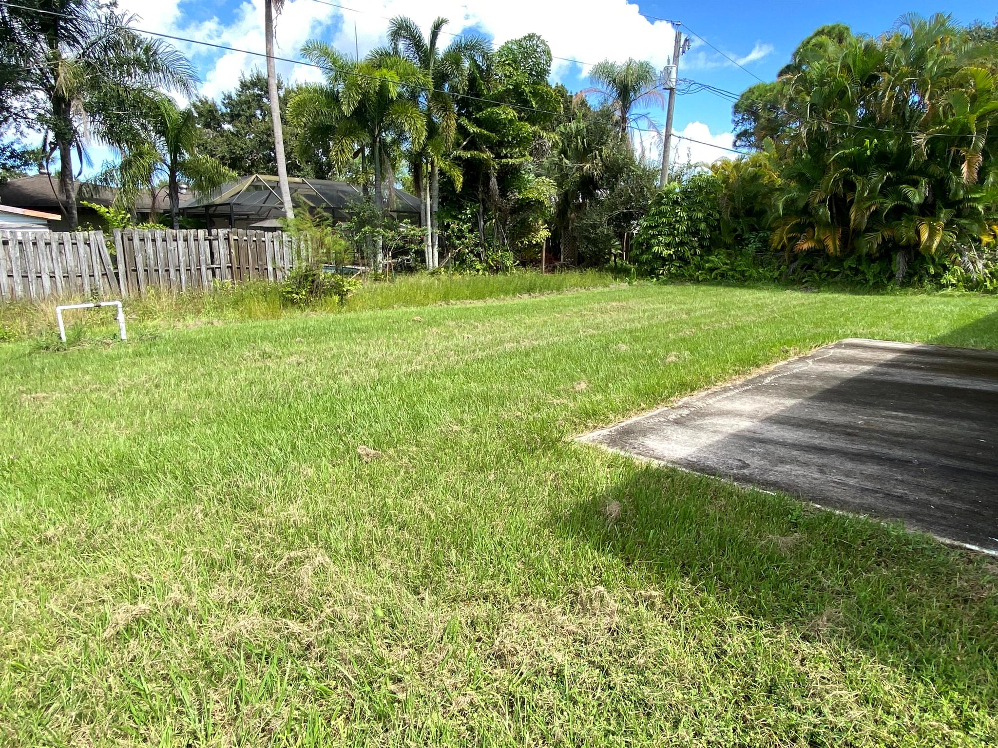 LAKEWOOD PARK UNIT 10 - Residential