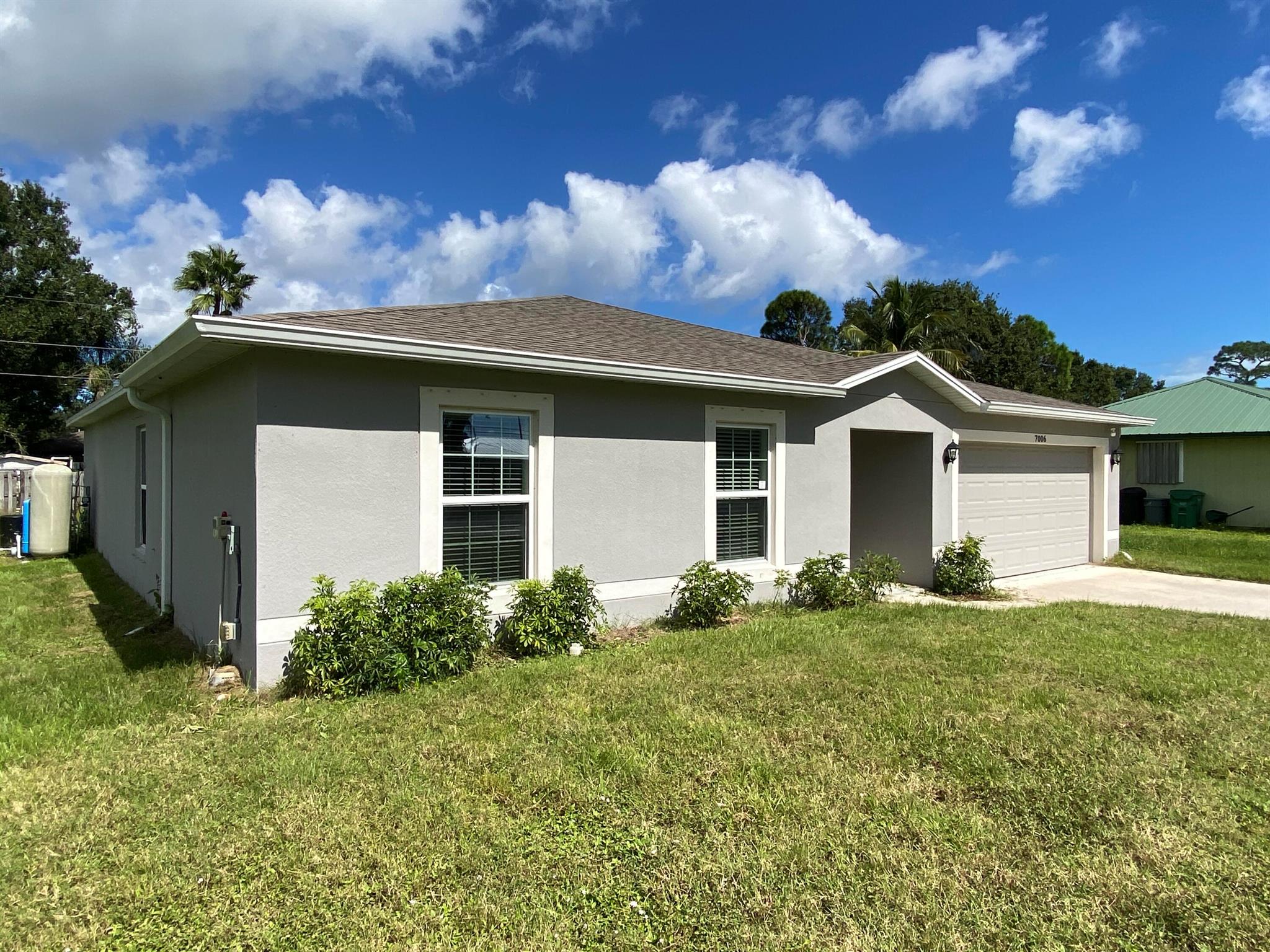 LAKEWOOD PARK UNIT 10 - Residential