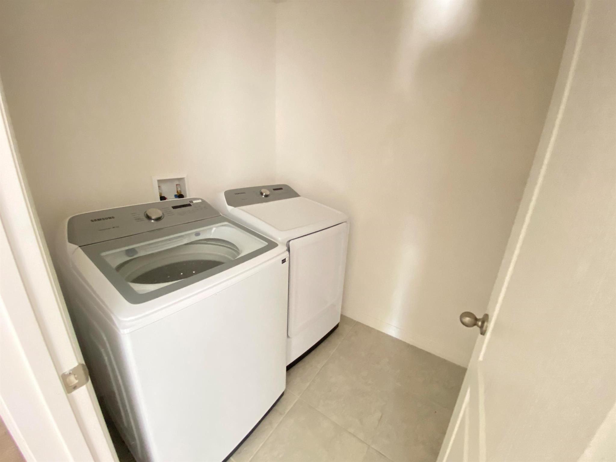 LAKEWOOD PARK UNIT 10 - Residential