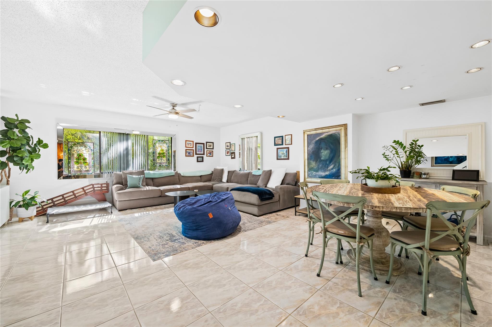 Enjoy coastal living in this large, light-filled 3-bedroom, 3-bathroom corner unit townhome with private garage – ideally located just one block from the vibrant, newly redeveloped Pompano Beach. This rare end unit offers added privacy and an abundance of natural light, featuring two skylights in the master suite and a brand-new roof installed in 2023!
Skip the elevators—just park in front and walk right in. The open floor plan is perfect for both comfortable living and entertaining. Located just off the 14th Street Causeway, you’ll have easy access to Federal Highway, and be minutes beautiful Hillsboro Lighthouse. Bike or stroll to the beach and restaurants.
The well-kept community includes a sparkling pool for residents to relax and unwind.