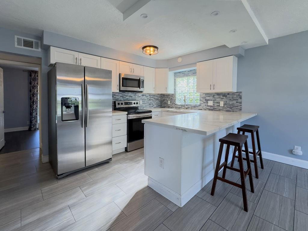 Oakland Park Second Add 1 - Residential Lease