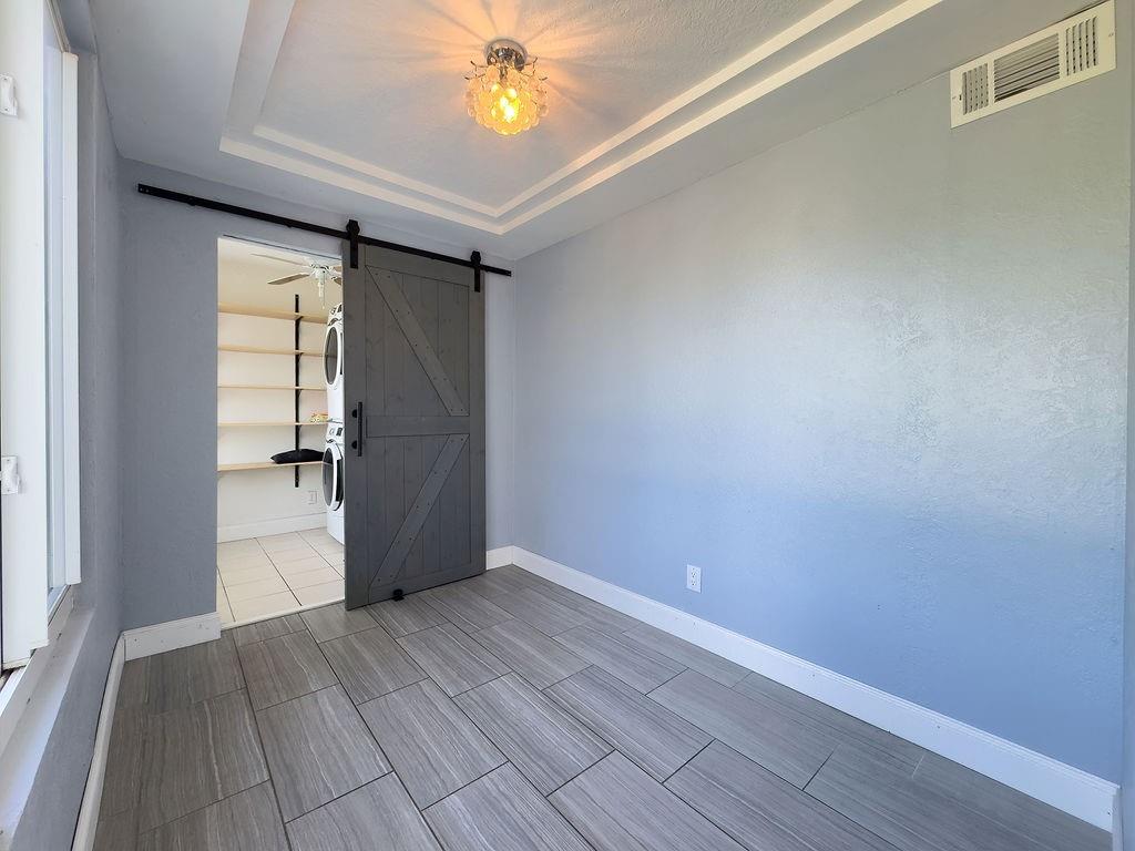 Oakland Park Second Add 1 - Residential Lease