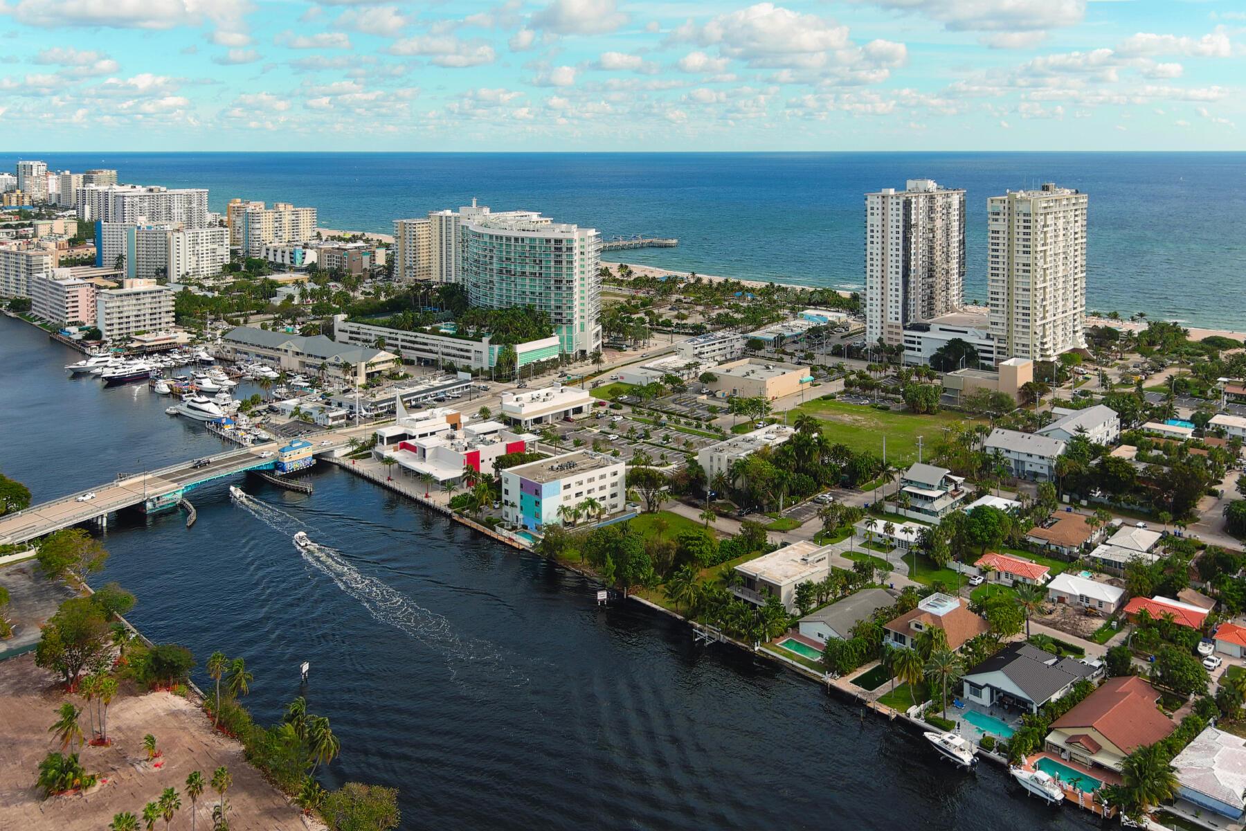 POMPANO BEACH PARK - Residential