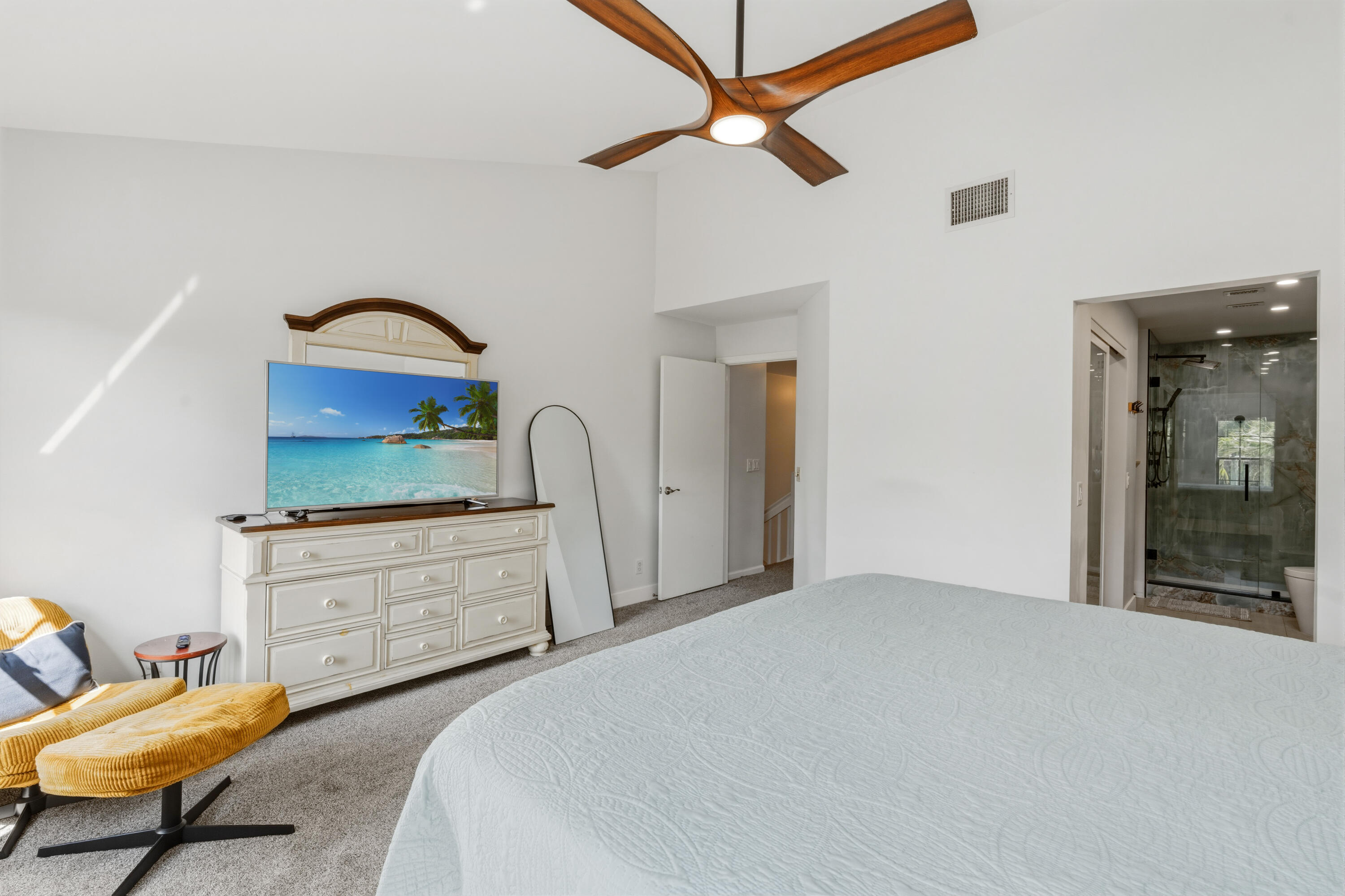 MARINERS COVE 1 - Residential