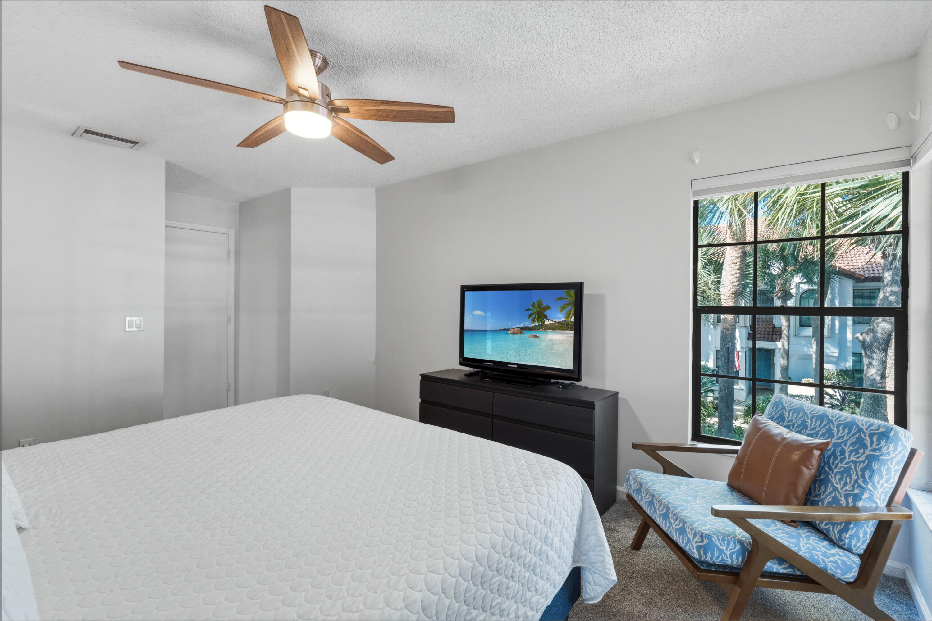 MARINERS COVE 1 - Residential