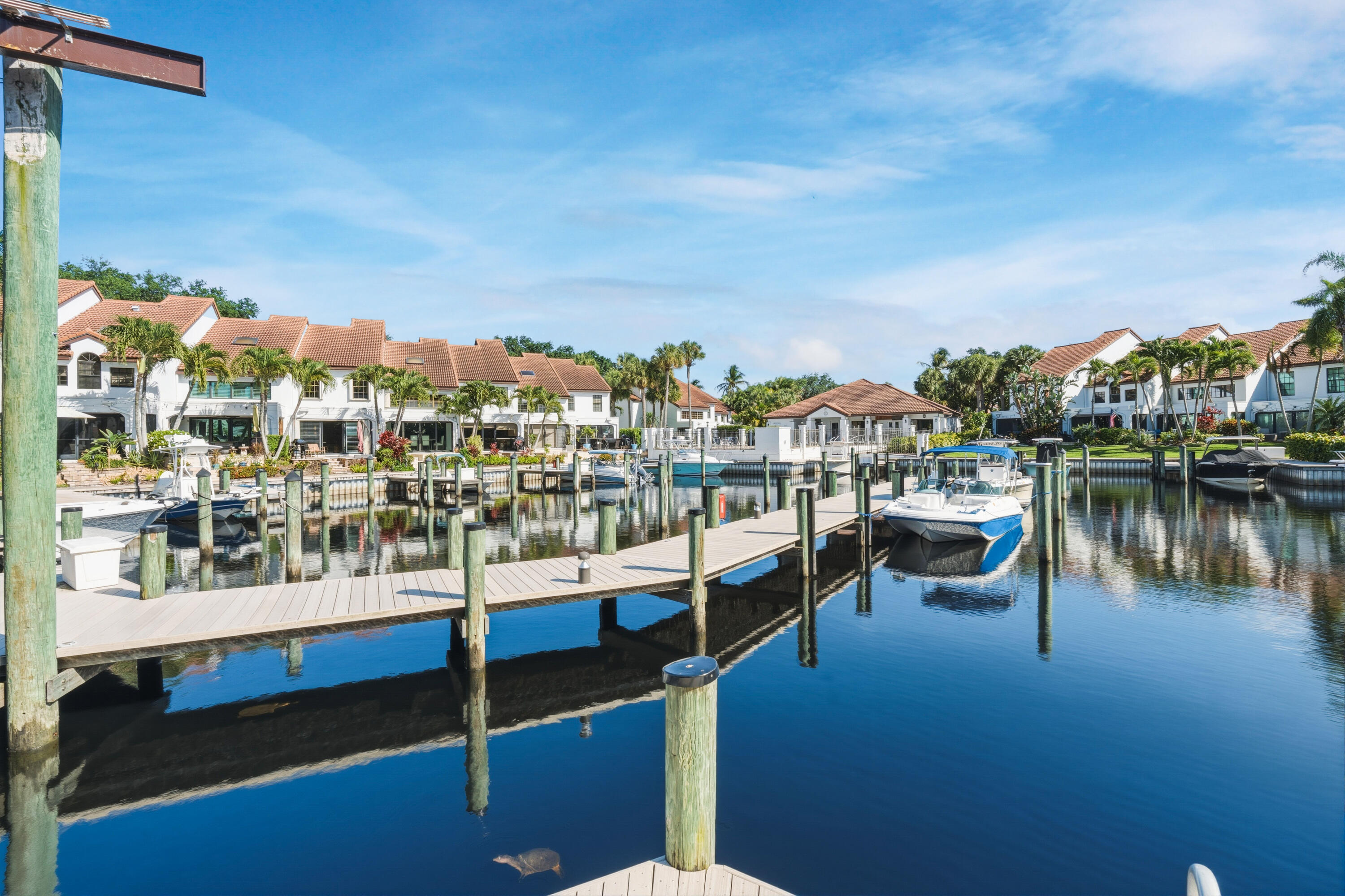 MARINERS COVE 1 - Residential