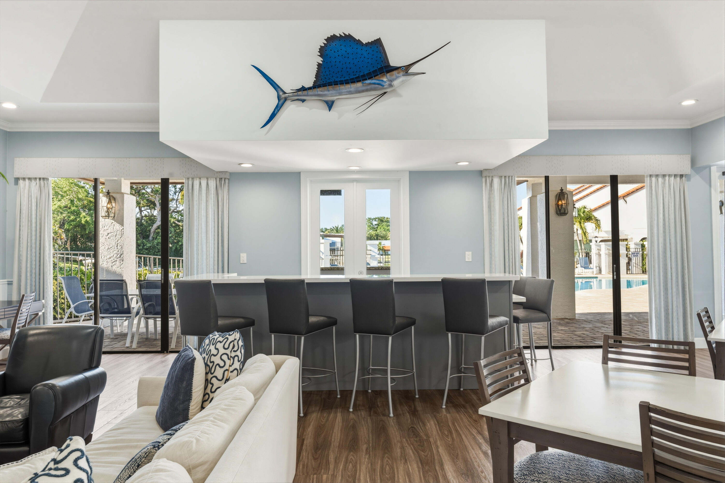 MARINERS COVE 1 - Residential