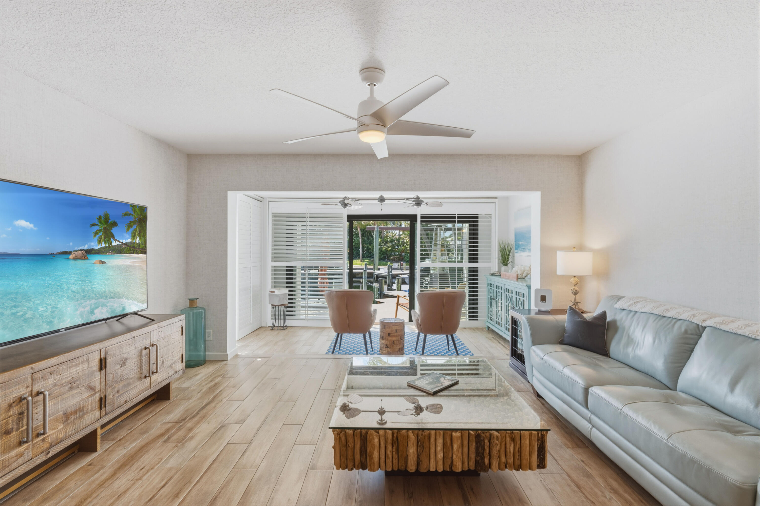 MARINERS COVE 1 - Residential