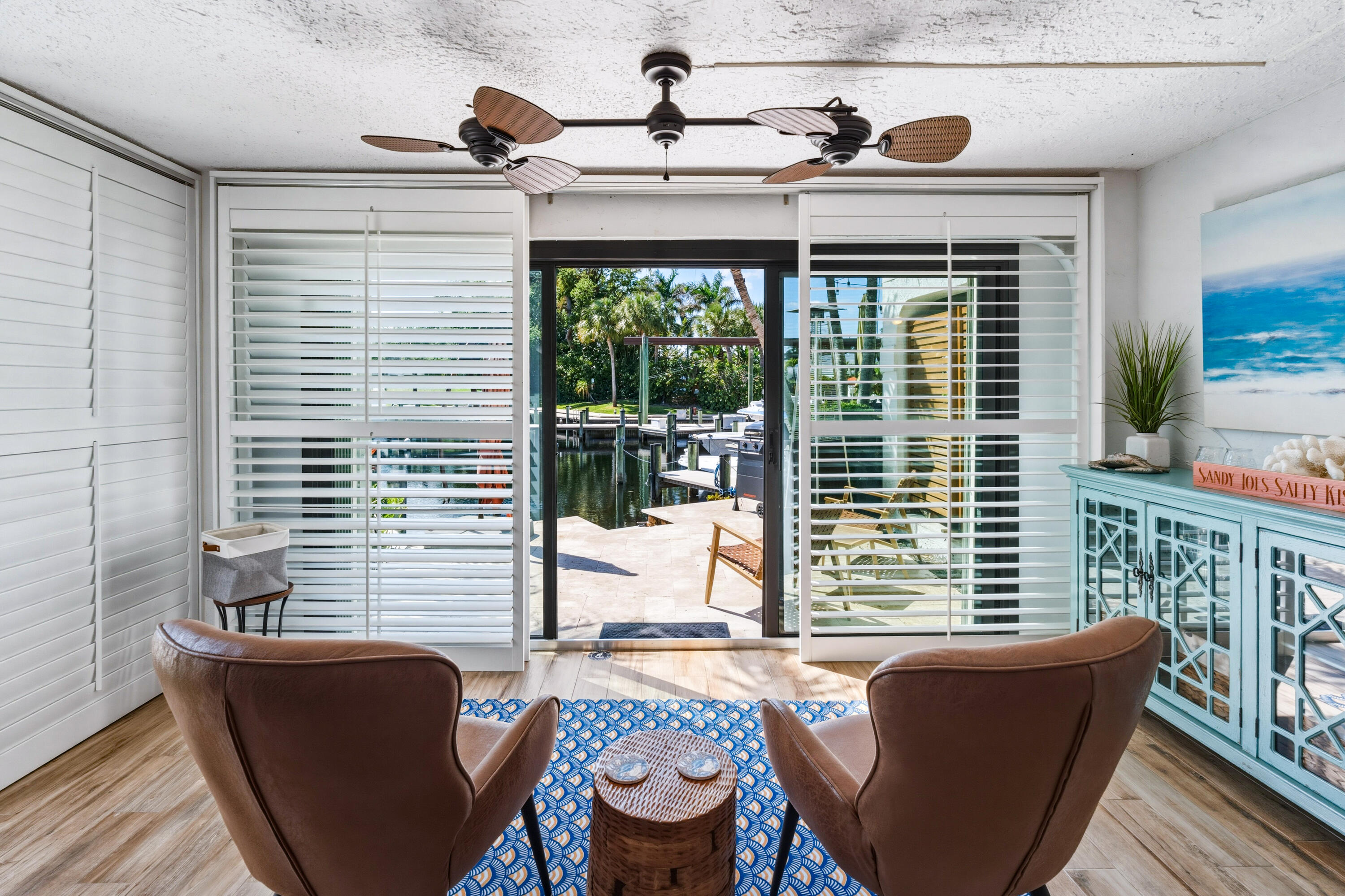 MARINERS COVE 1 - Residential