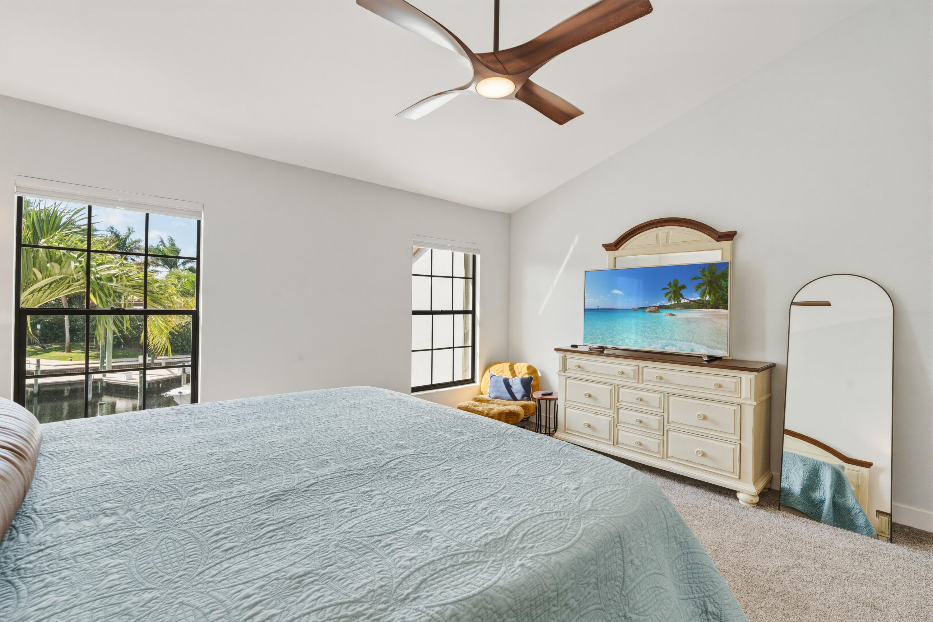 MARINERS COVE 1 - Residential