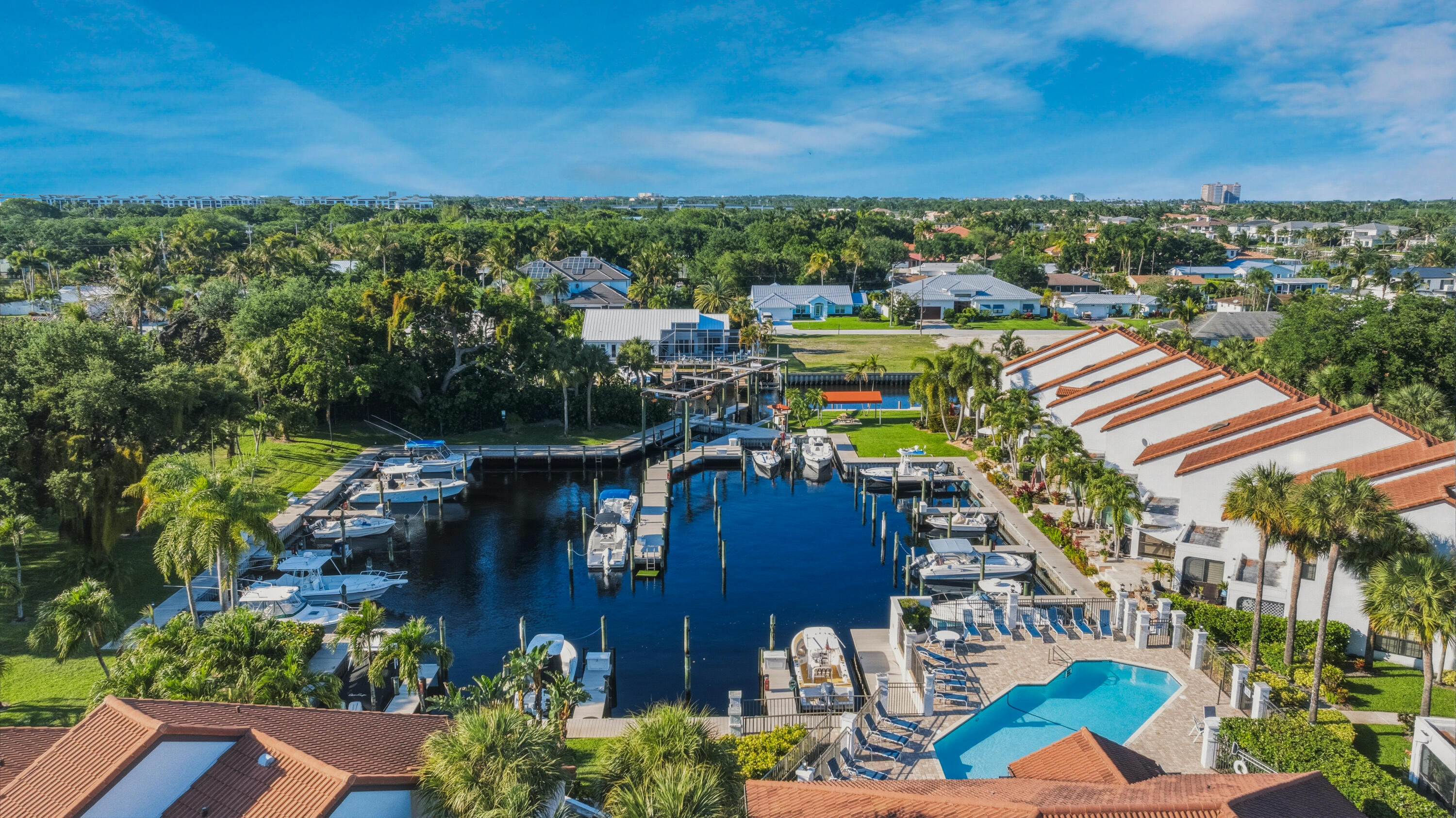 MARINERS COVE 1 - Residential