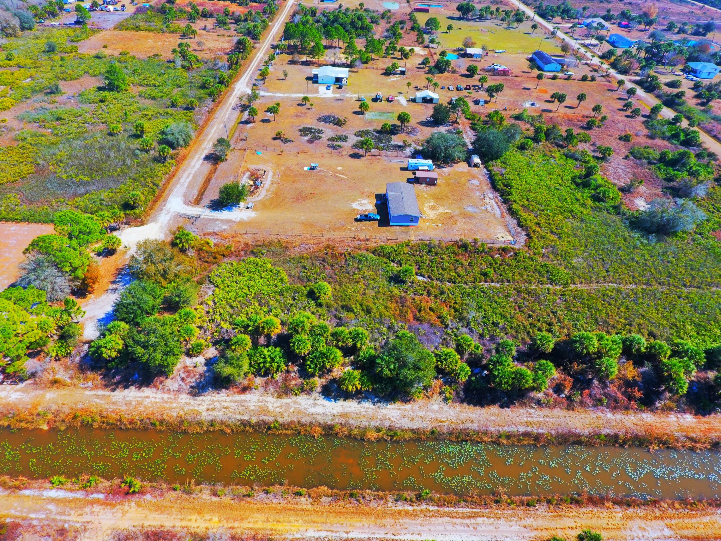 VIKING ESTATES - Land