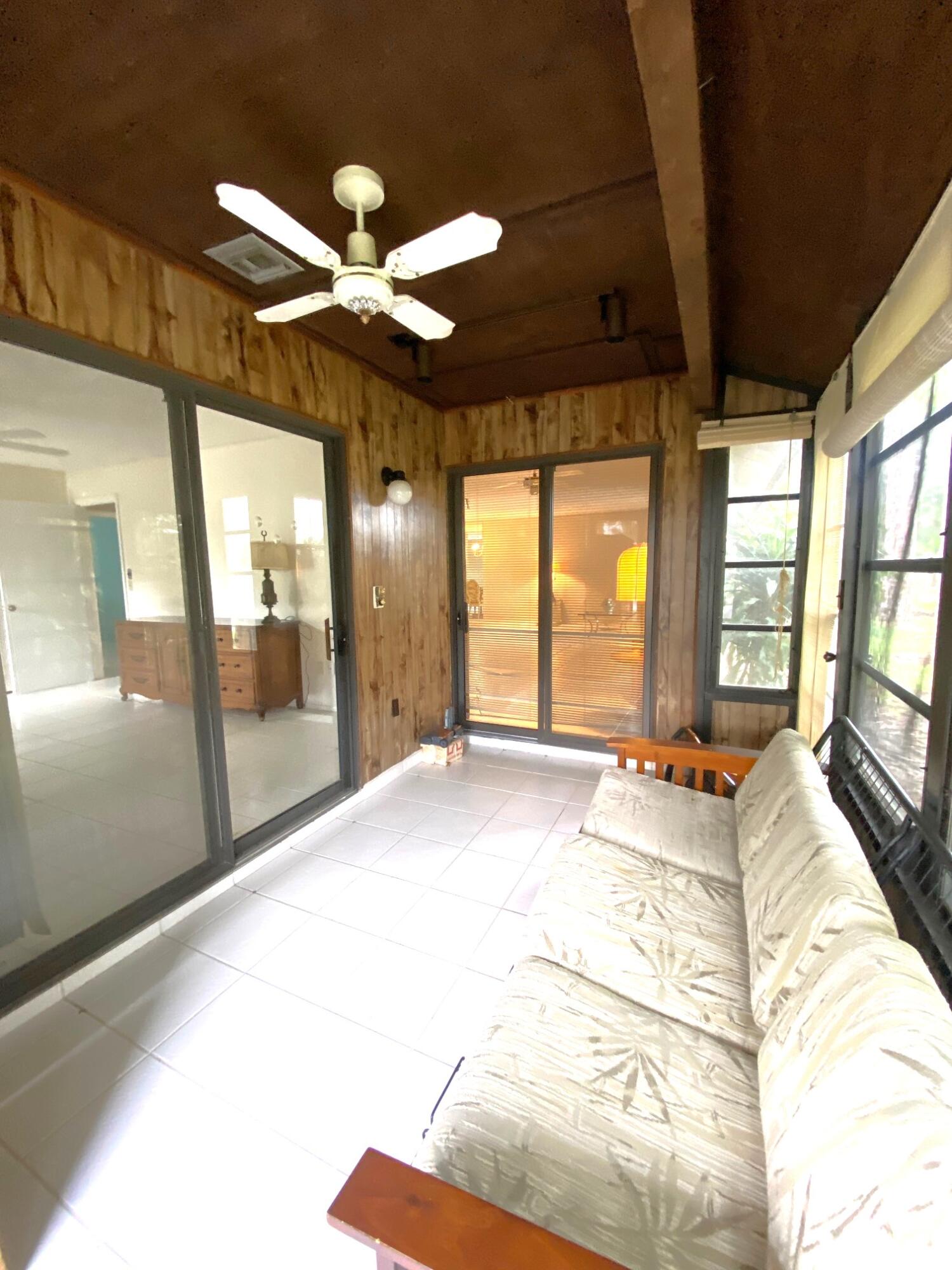 STRATHMORE GATE I UNIT TWO - Residential