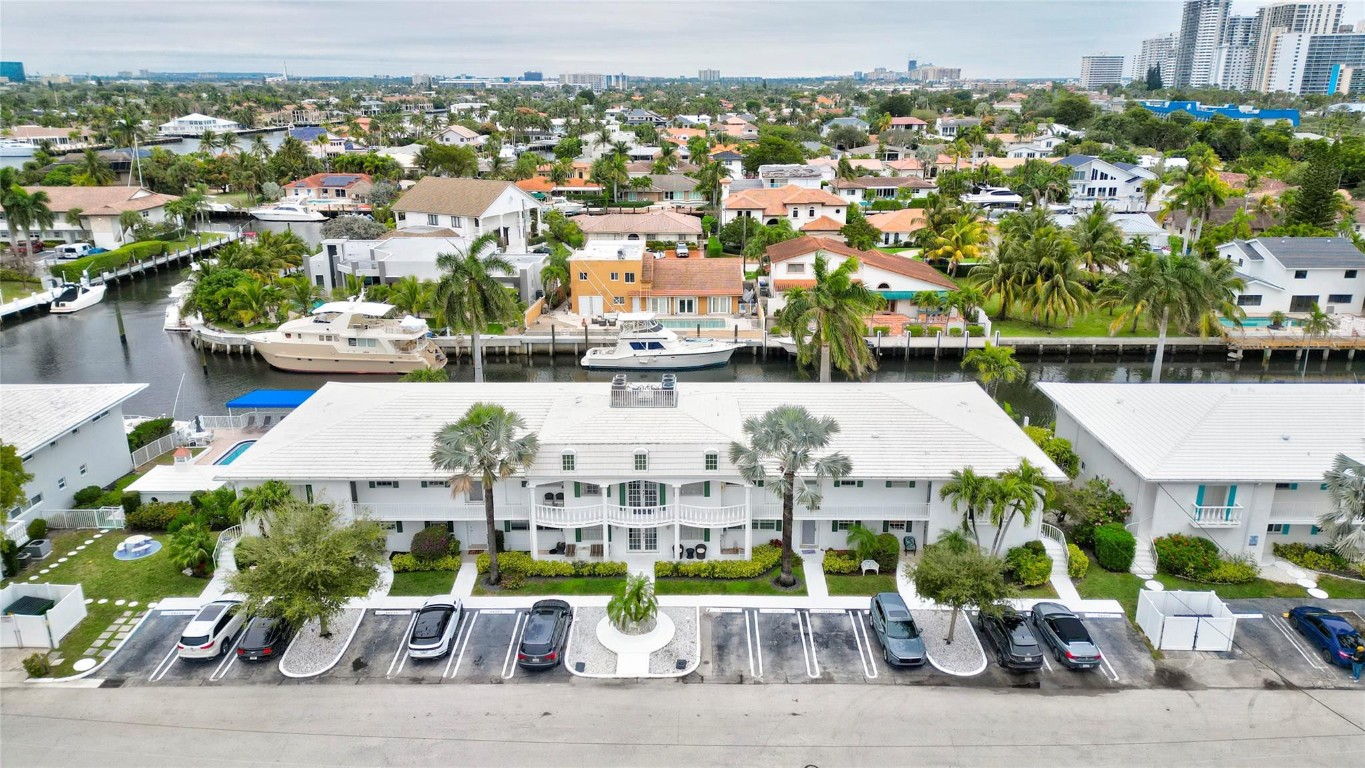 3209 NE 36th Street 8D