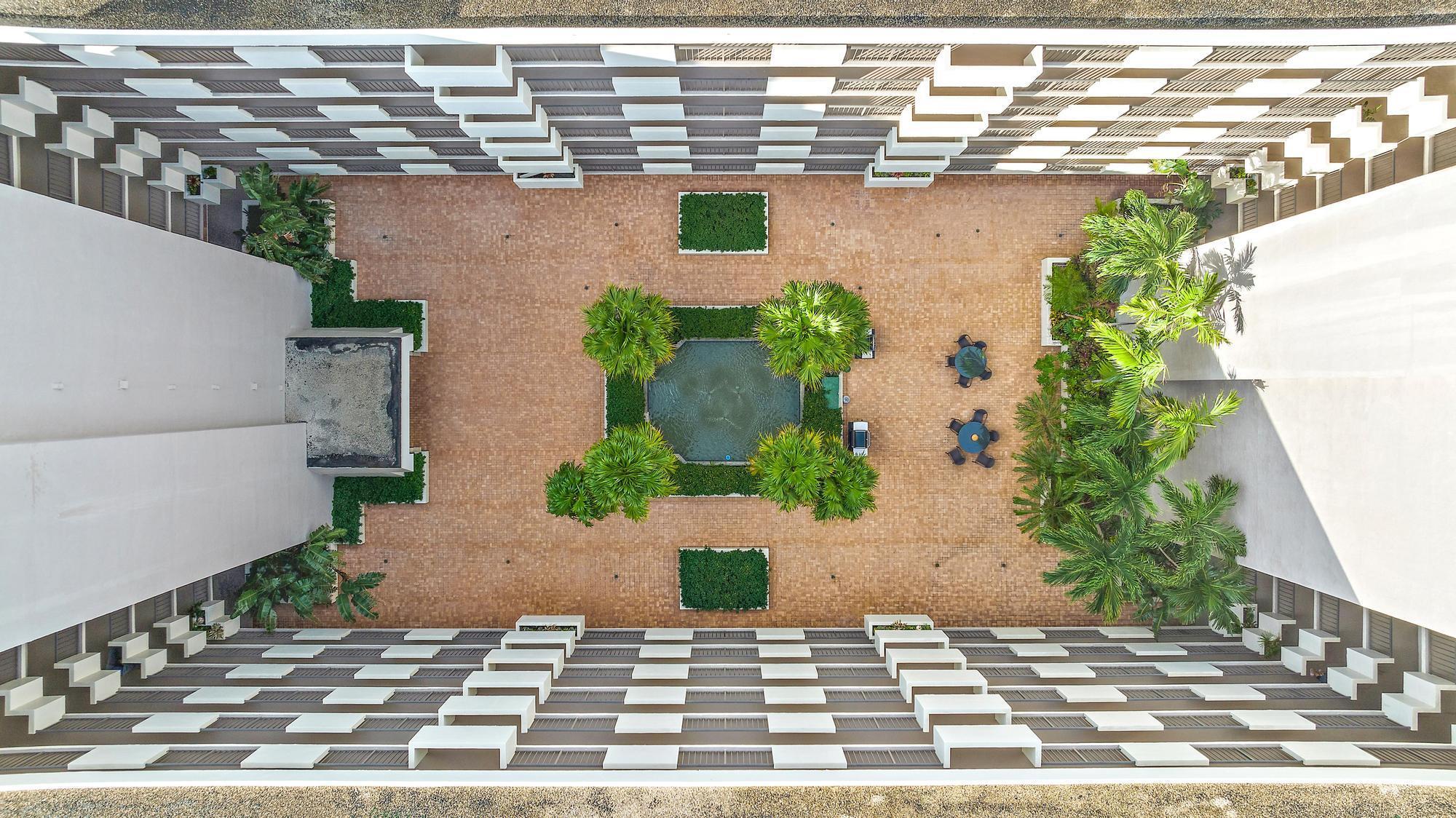 MAYAN TOWERS CONDO II - T - Residential Lease