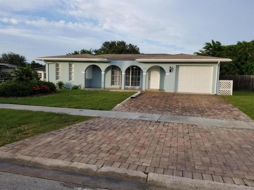 Photo of 179 NE Jardain Road, Port Saint Lucie, FL 34983 (MLS # R10744771)