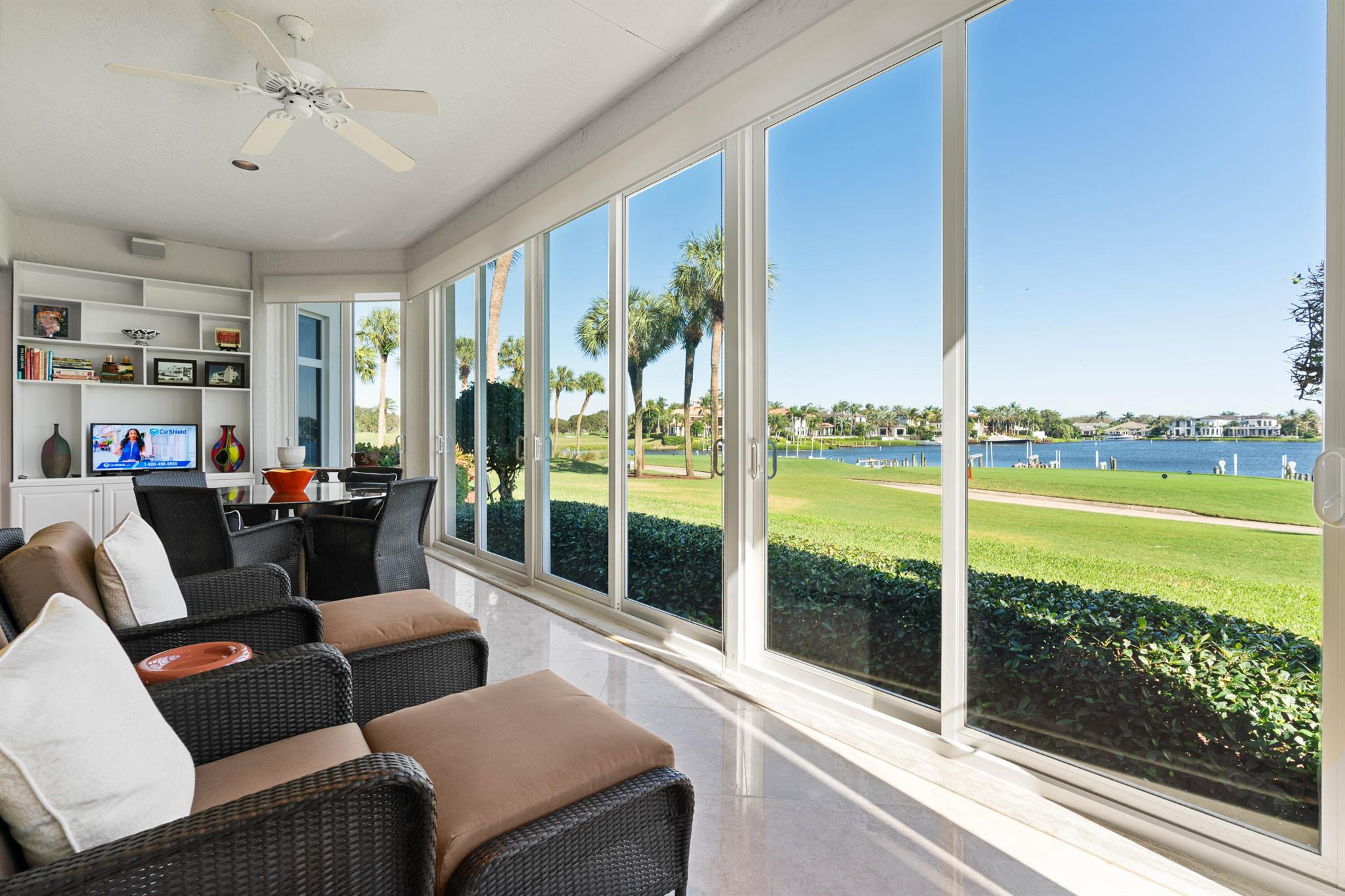ADMIRALS COVE - Residential