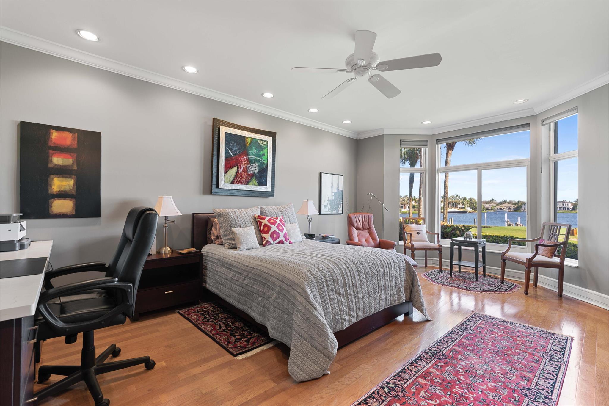 ADMIRALS COVE - Residential