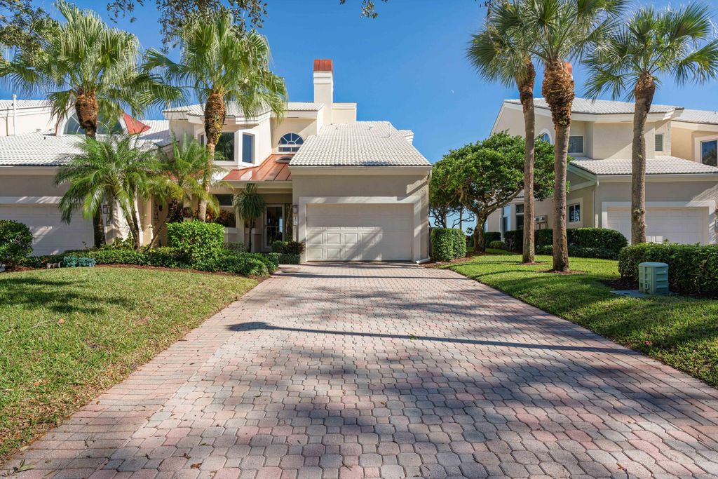 Photo of 156 Eagle Drive, Jupiter, FL 33477 (MLS # R10944659)