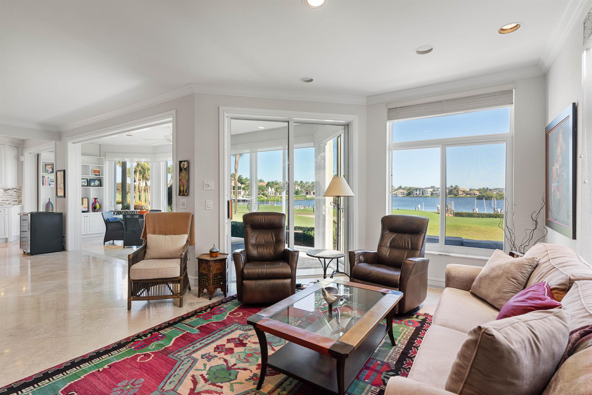 ADMIRALS COVE - Residential