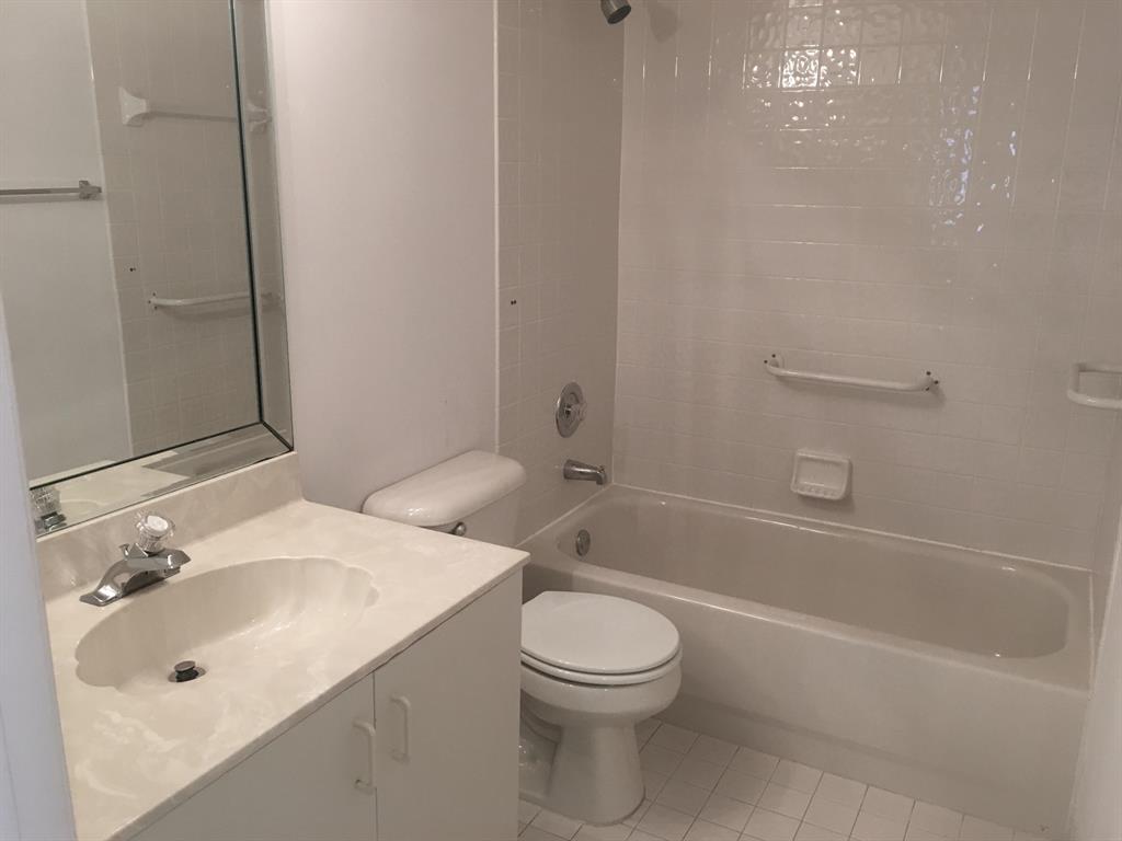 ASHLAND A CONDO - Residential