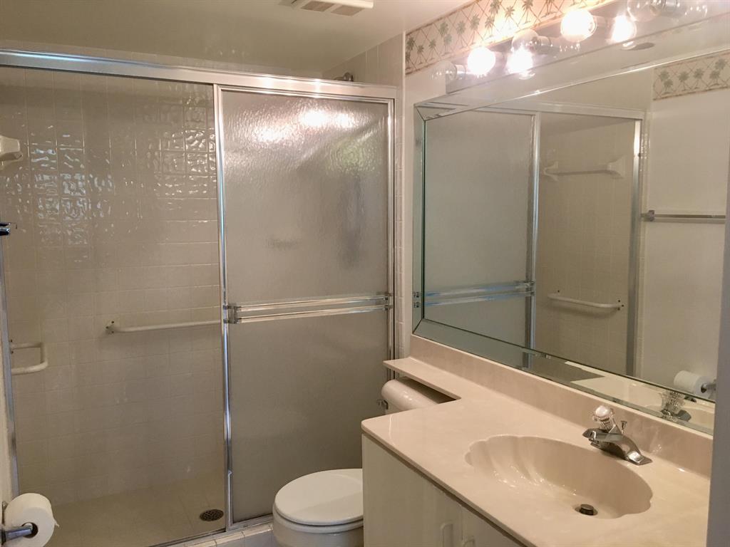 ASHLAND A CONDO - Residential