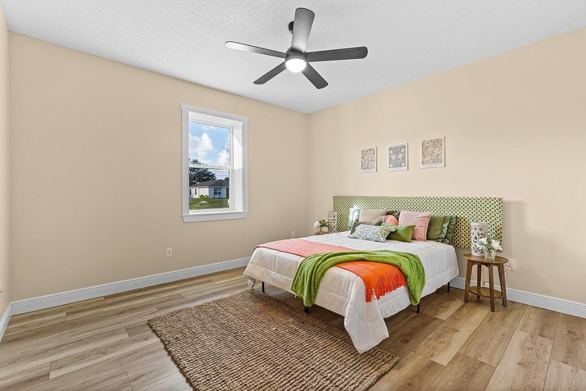 VERO LAKE ESTATES UNIT 5A - Residential