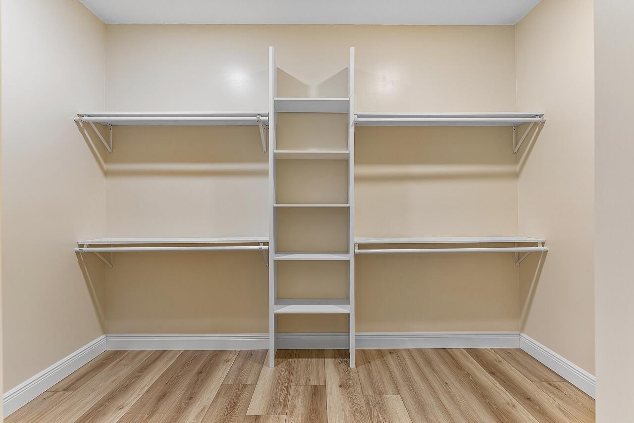 VERO LAKE ESTATES UNIT 5A - Residential