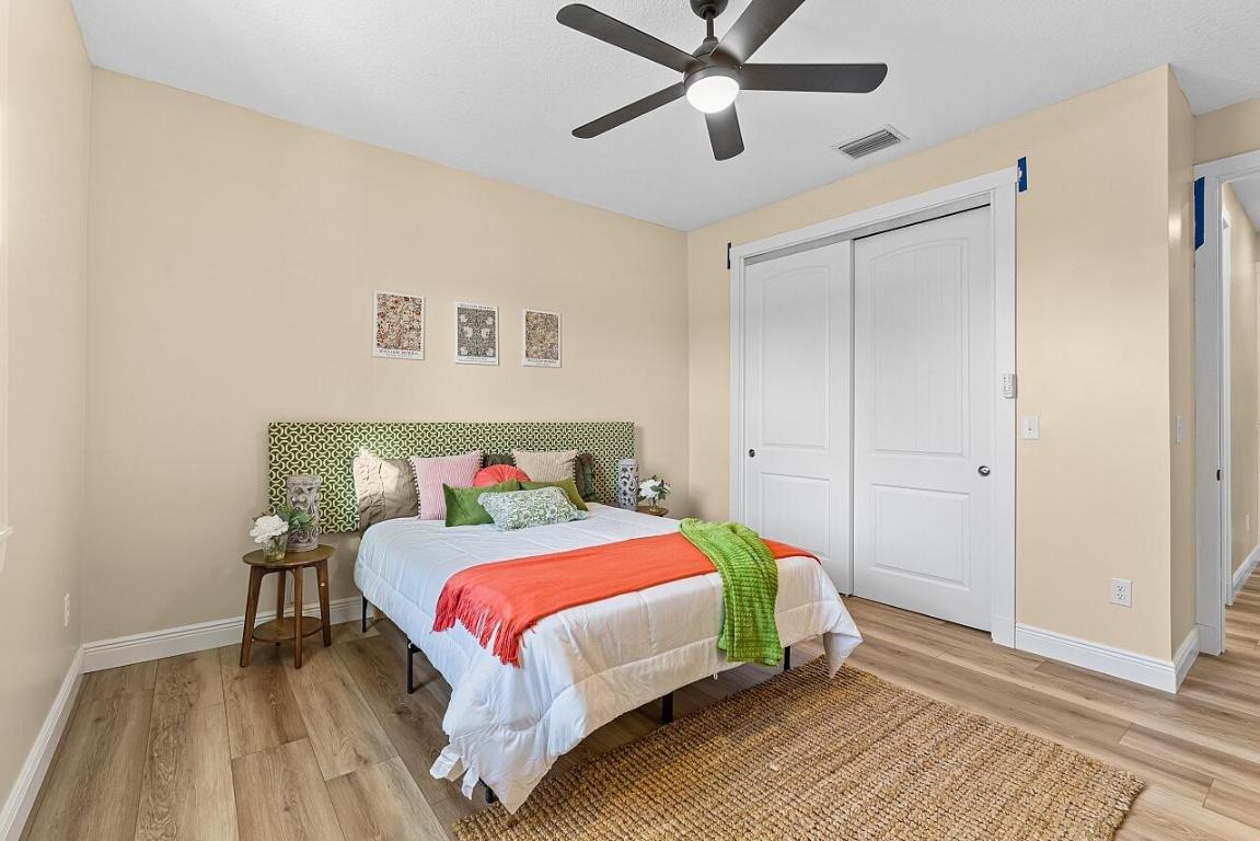 VERO LAKE ESTATES UNIT 5A - Residential