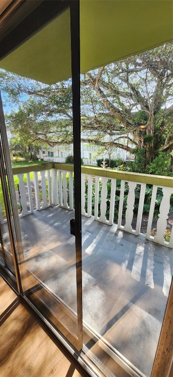 Ola Condo - Residential