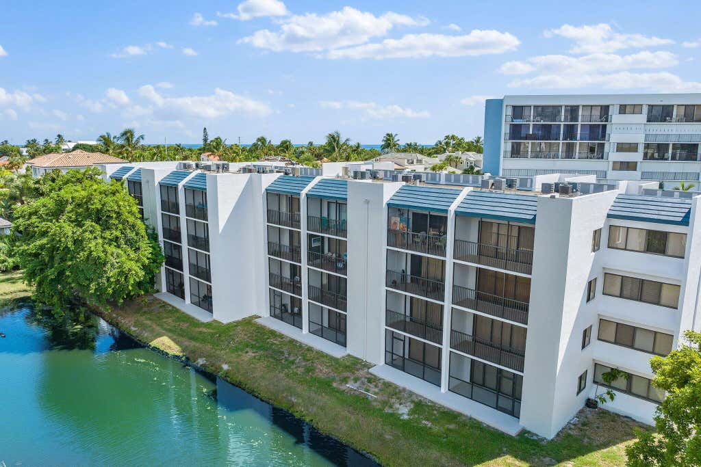 Photo of 1605 S Us Highway 1 #A306, Jupiter, FL 33477 (MLS # R11072915)
