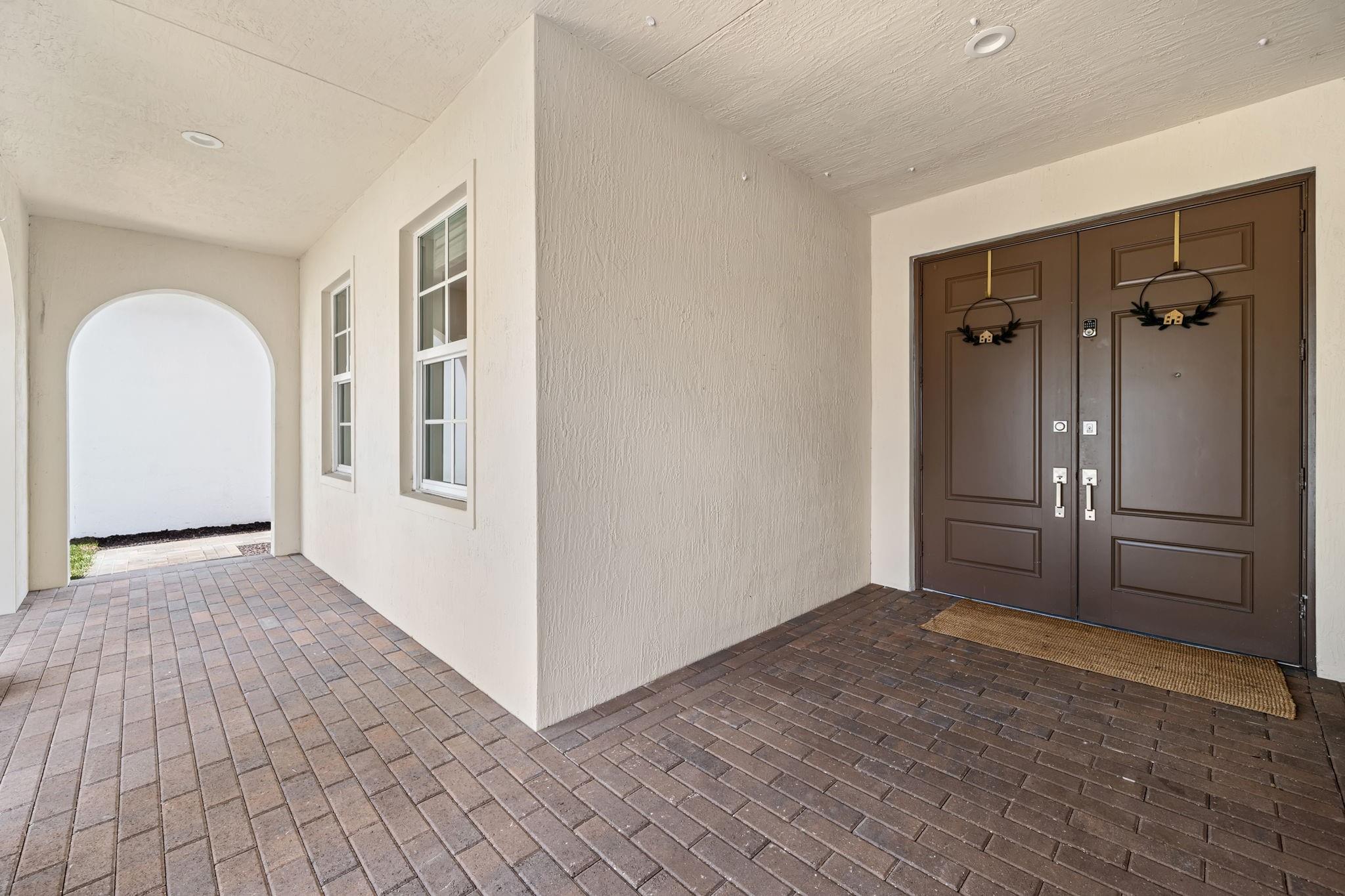 5029 Beland Dr