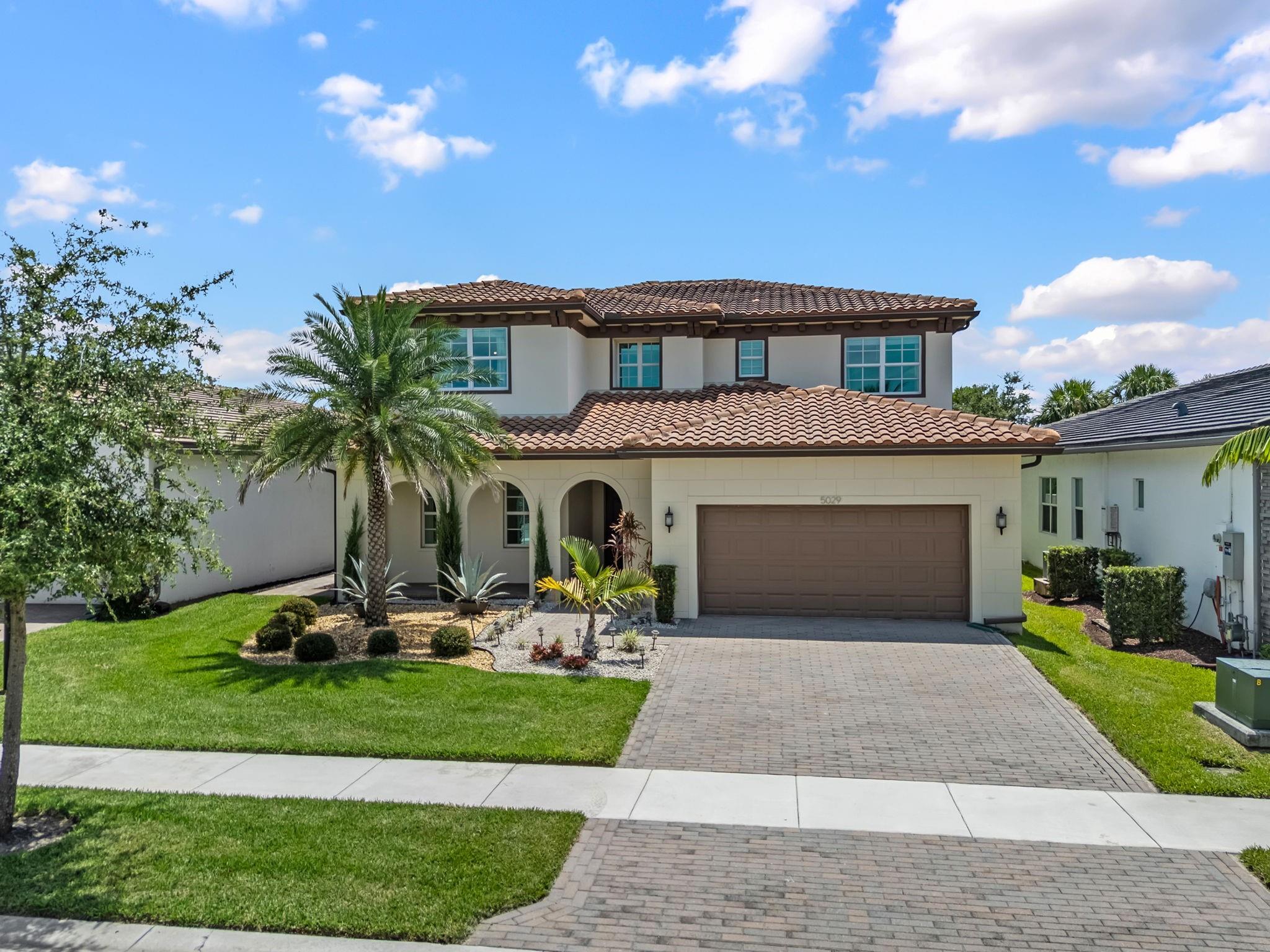 5029 Beland Dr