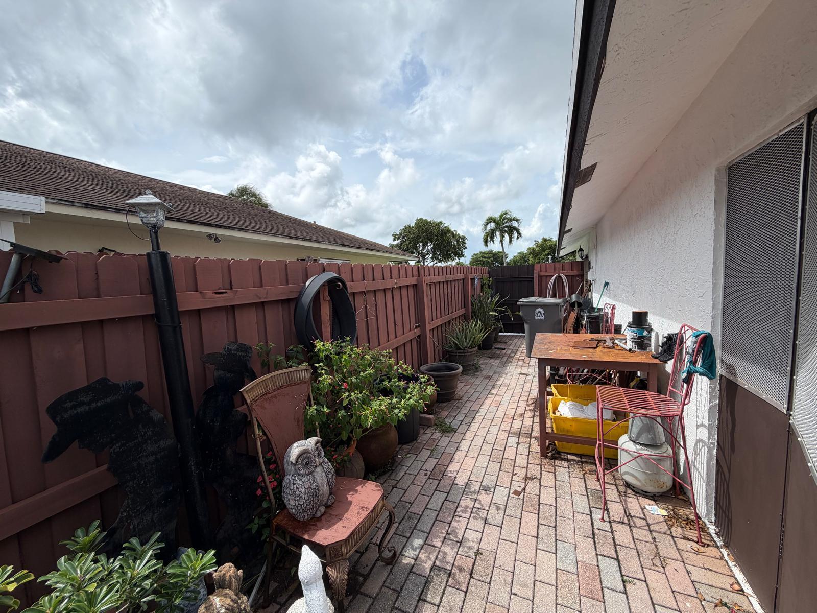 5325 BONKY Court
