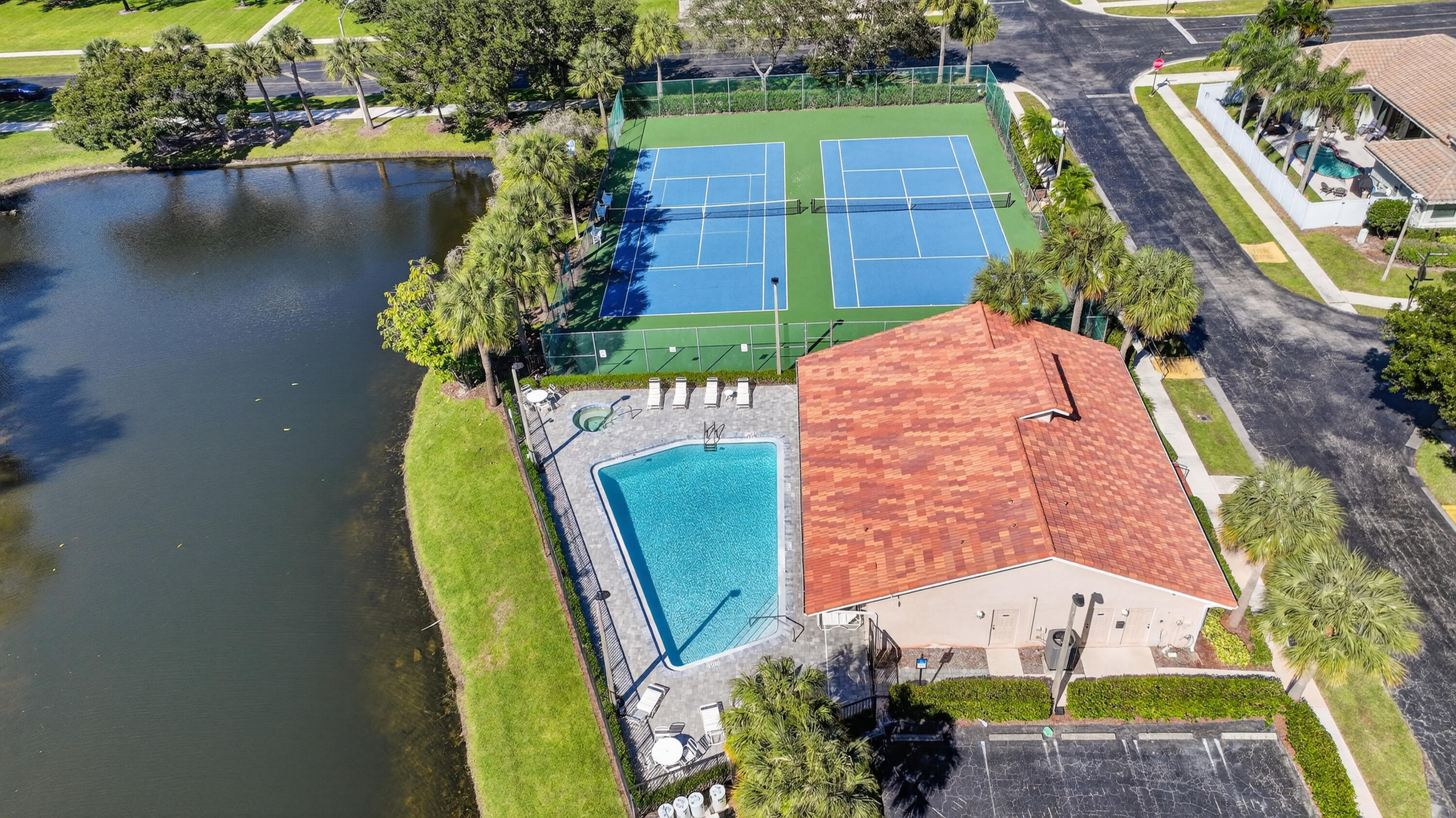 CITRUS TRAIL - Residential