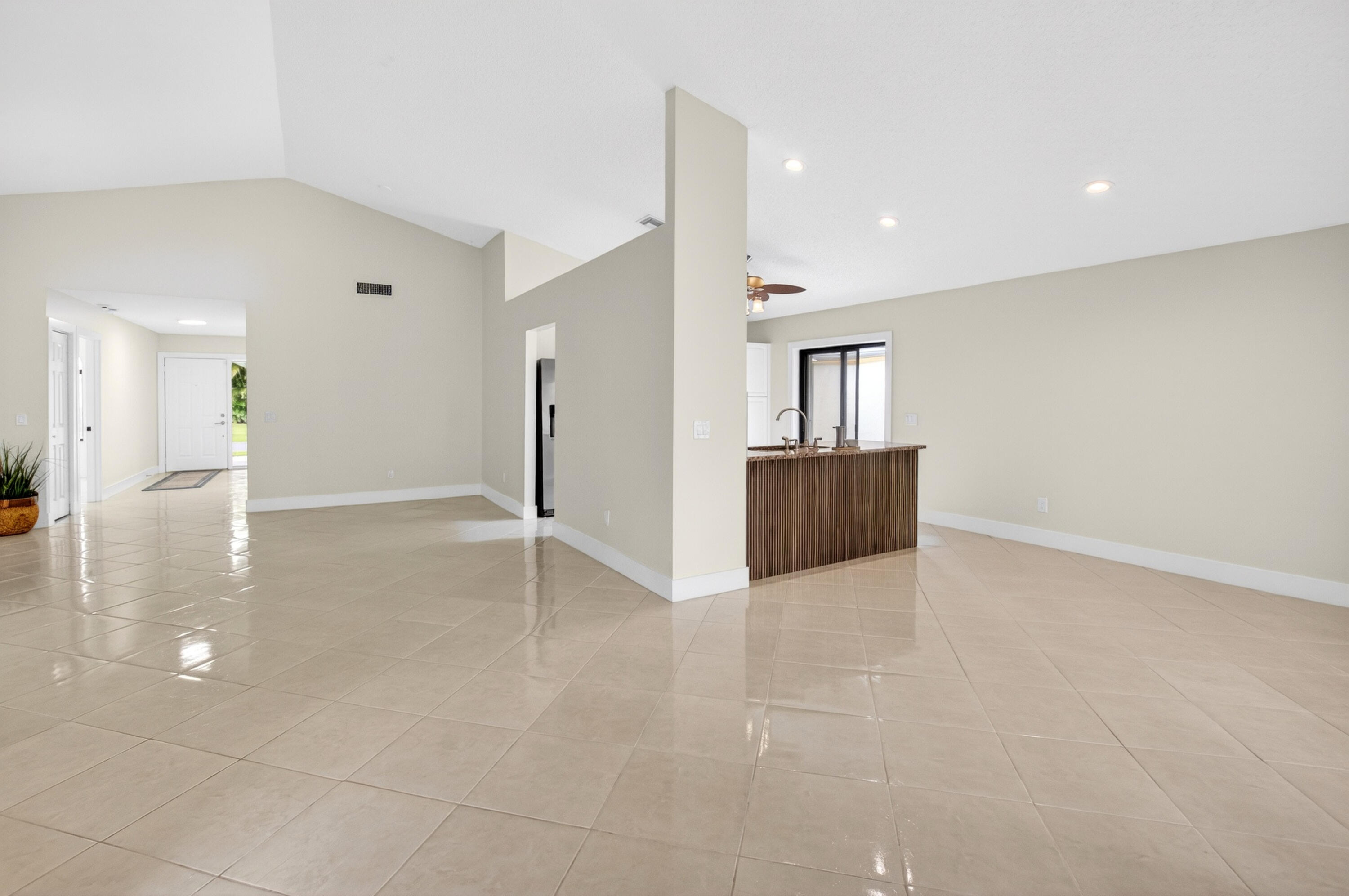 CITRUS TRAIL - Residential