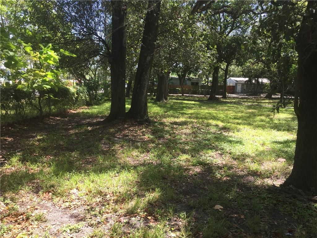 Photo of Corner SW 25 St /SW 15 Ave, Fort Lauderdale, FL 33315 (MLS # F10245543)