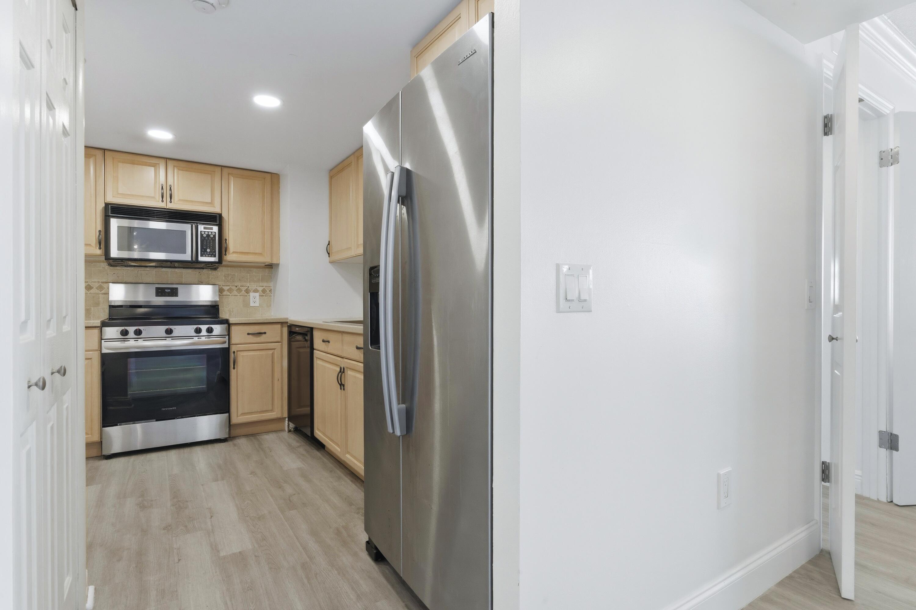 5600 N Flagler Drive 1605