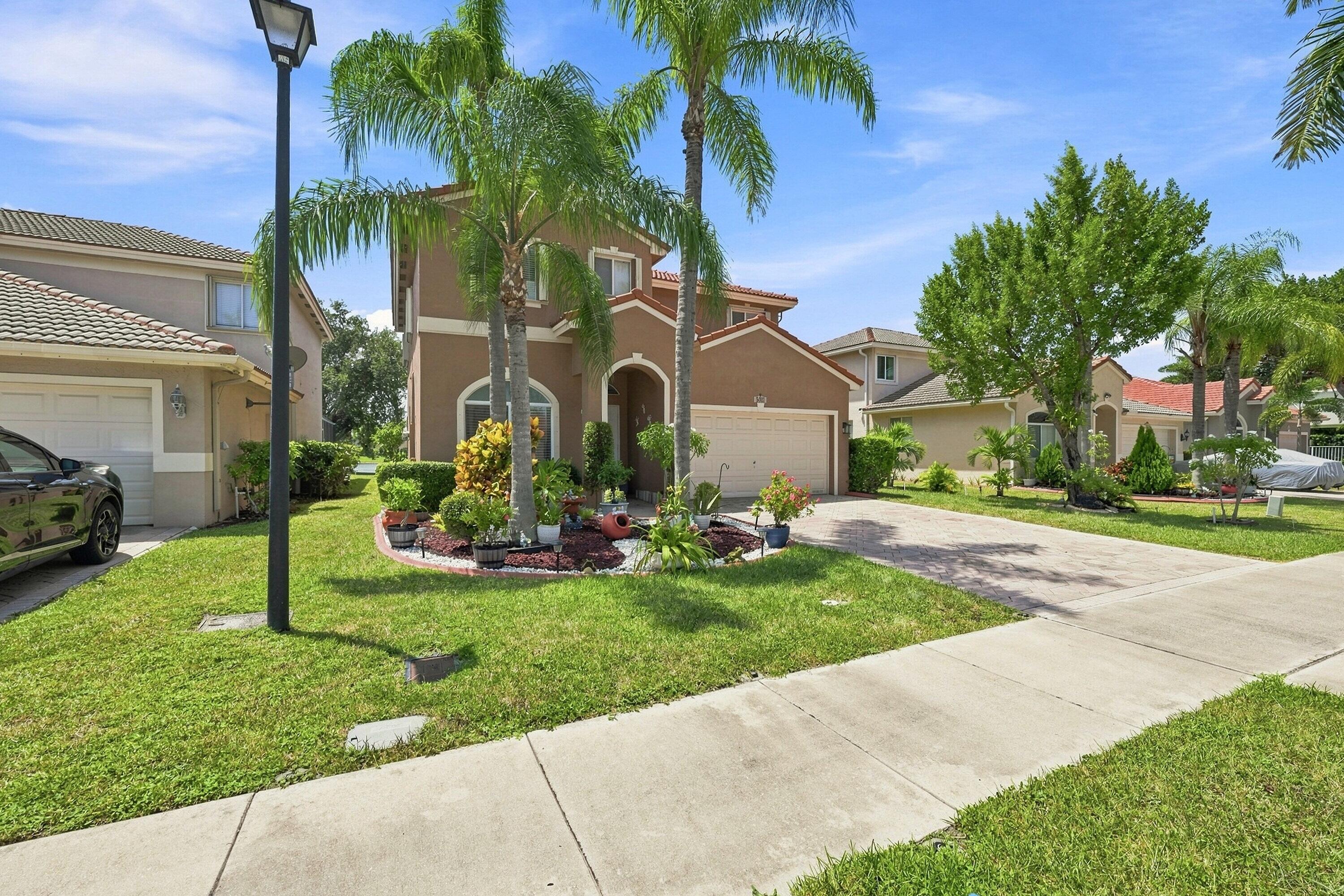 5021 PEBBLEBROOK Terrace, Coconut Creek, FL, 33073/$649,000 2 5021 PEBBLEBROOK Terrace