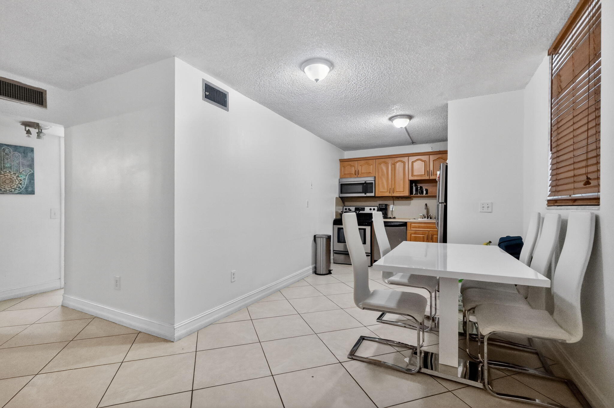 1801 S Treasure Drive 415
