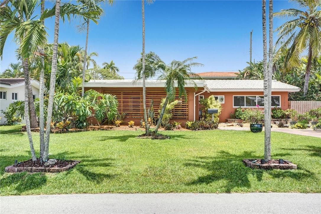 Coral Woods 33-25 B - Residential