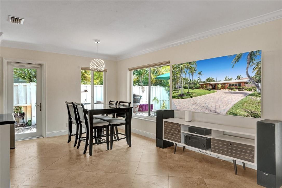 Coral Woods 33-25 B - Residential