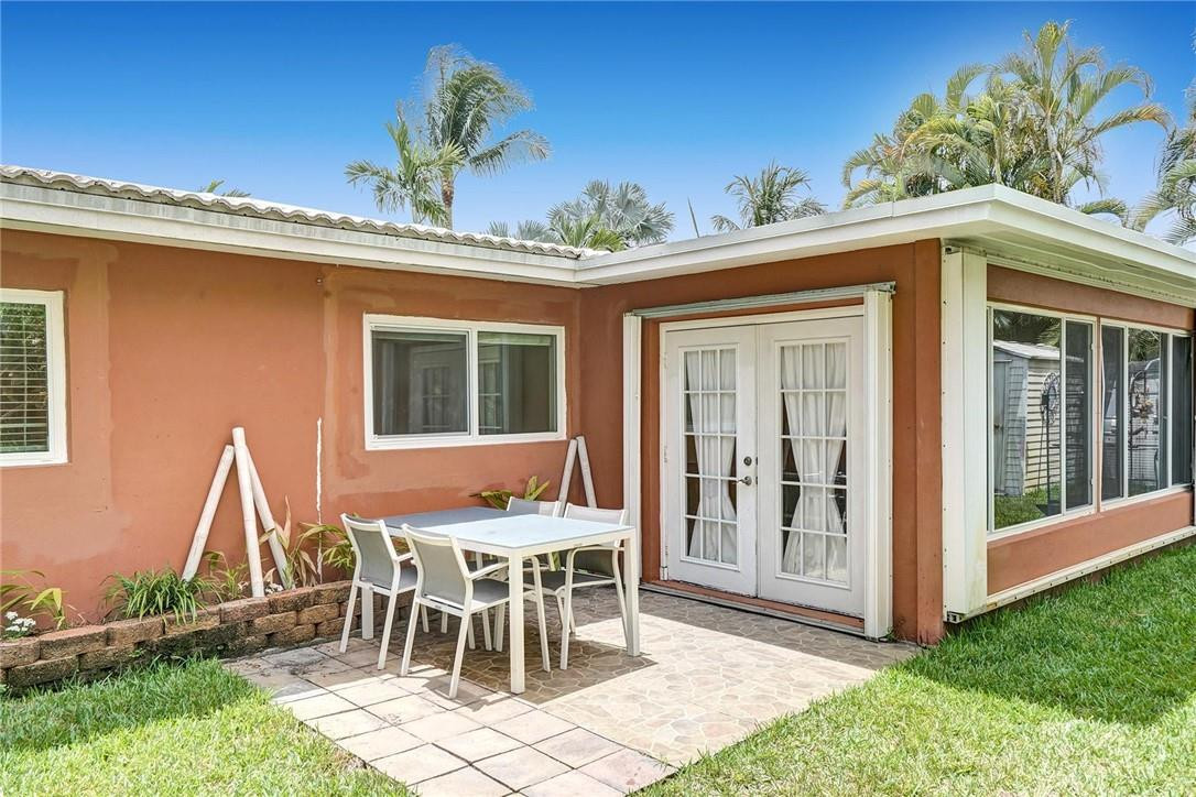 Coral Woods 33-25 B - Residential