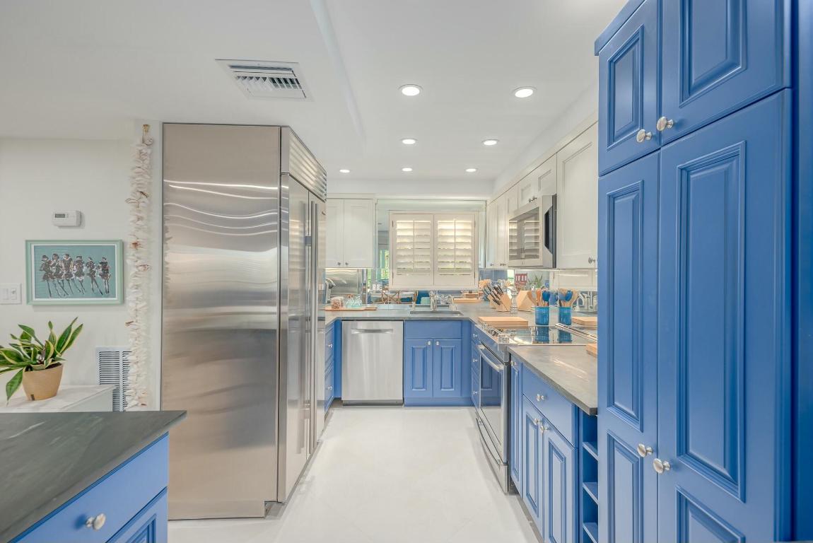 3901 SE Saint Lucie Boulevard 69