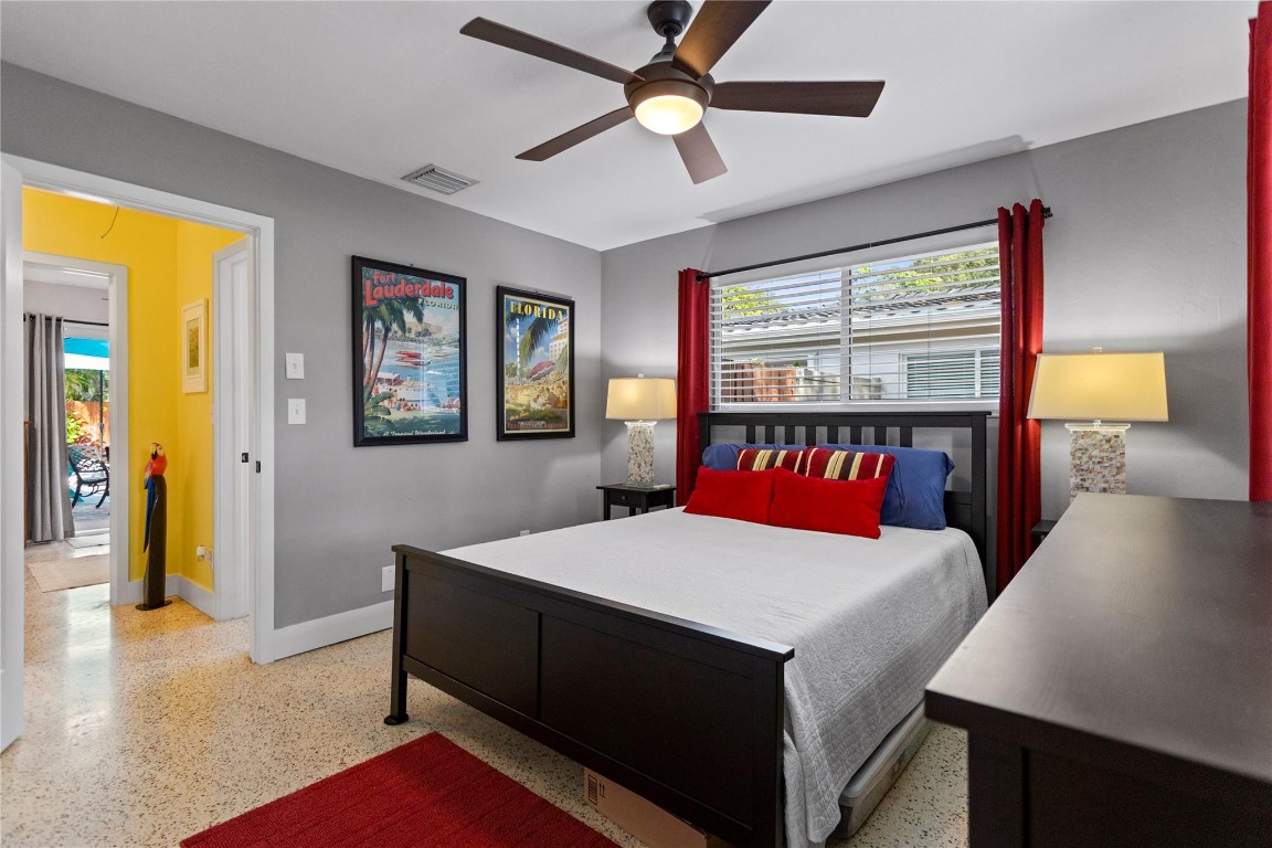 Stratoliner Estates 39-22 - Residential