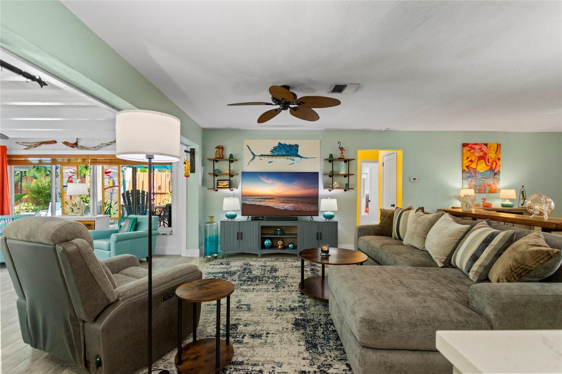 Stratoliner Estates 39-22 - Residential