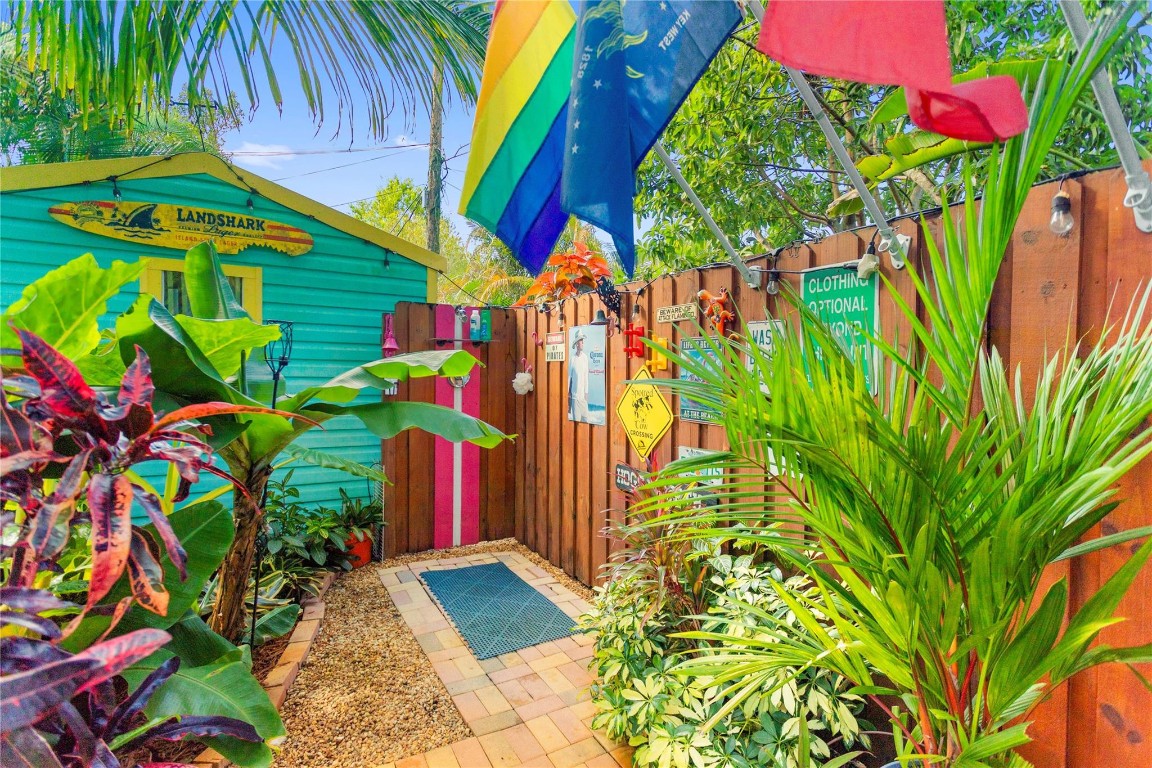 Stratoliner Estates 39-22 - Residential