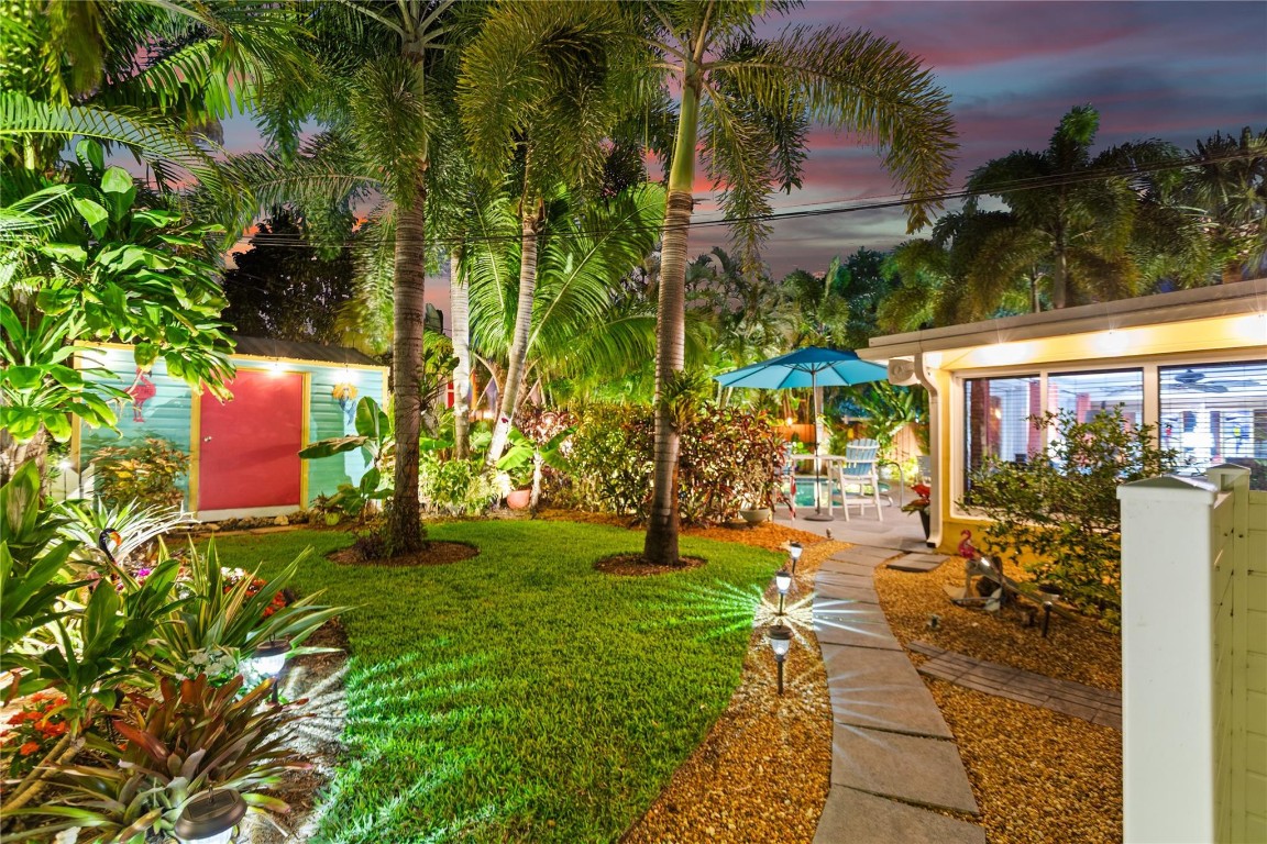 Stratoliner Estates 39-22 - Residential