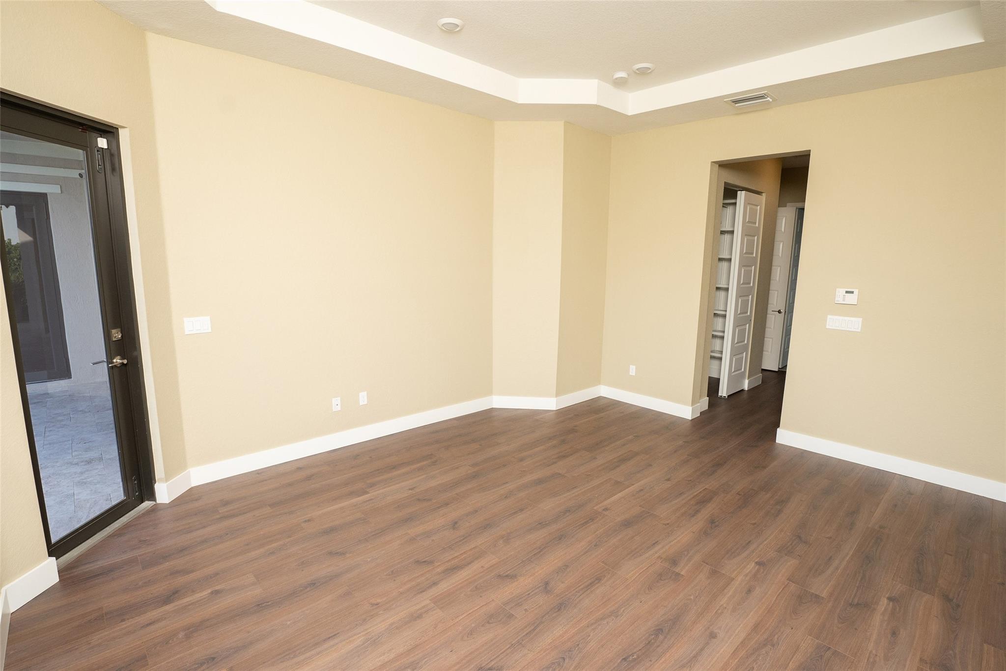 Triple H Ranch 182-111 B - Residential Lease