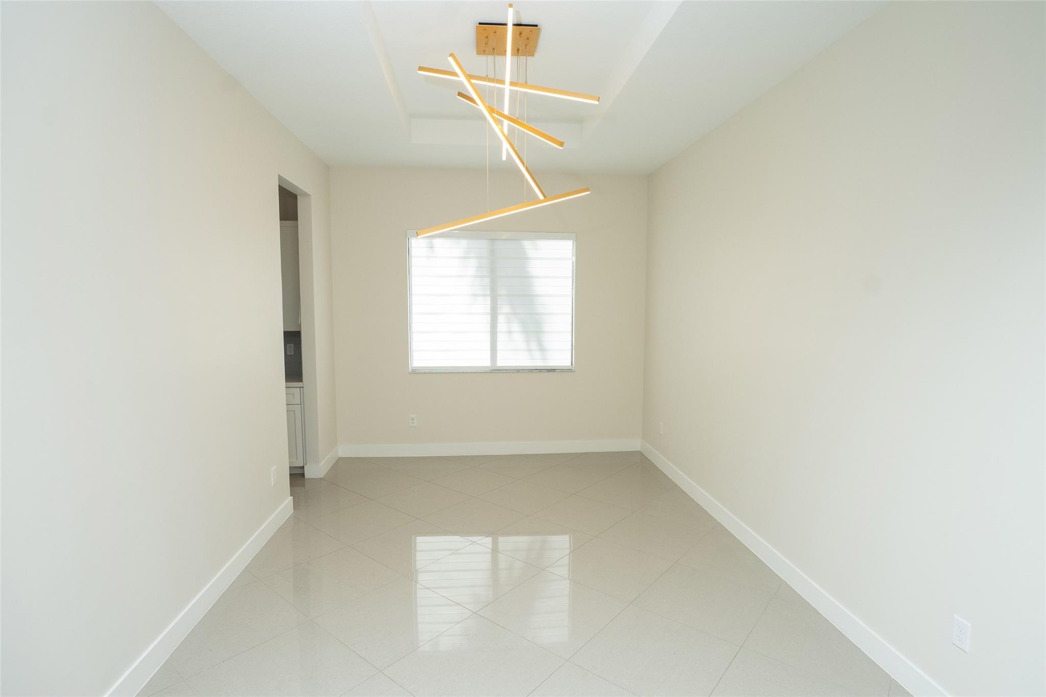 Triple H Ranch 182-111 B - Residential Lease